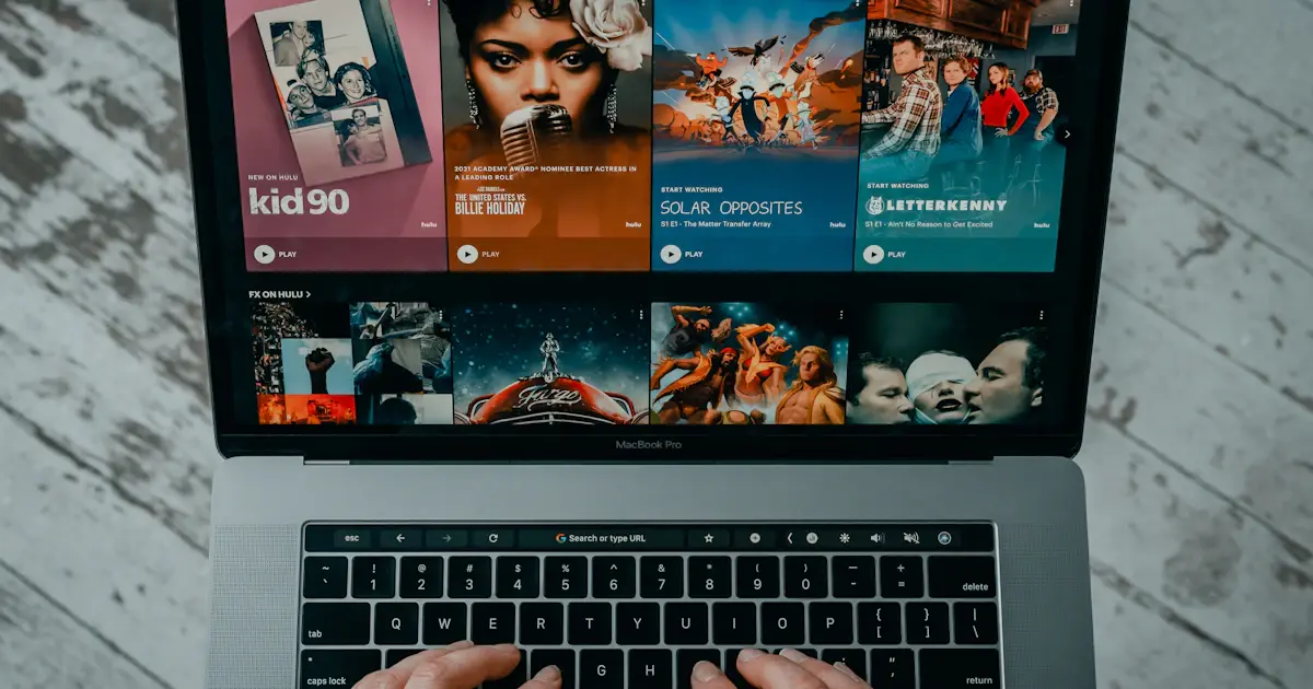 TiviMate vs IPTV Smarters Pro : quel lecteur IPTV choisir ?